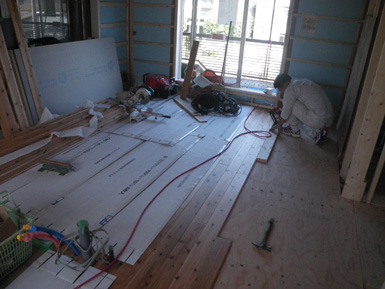 フローリング張り